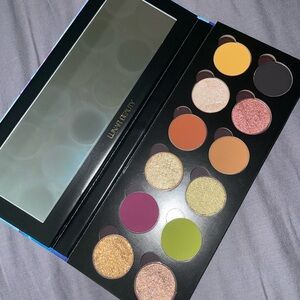 Lunar Beauty- 12 Days of Lunar Eyeshadow Palette